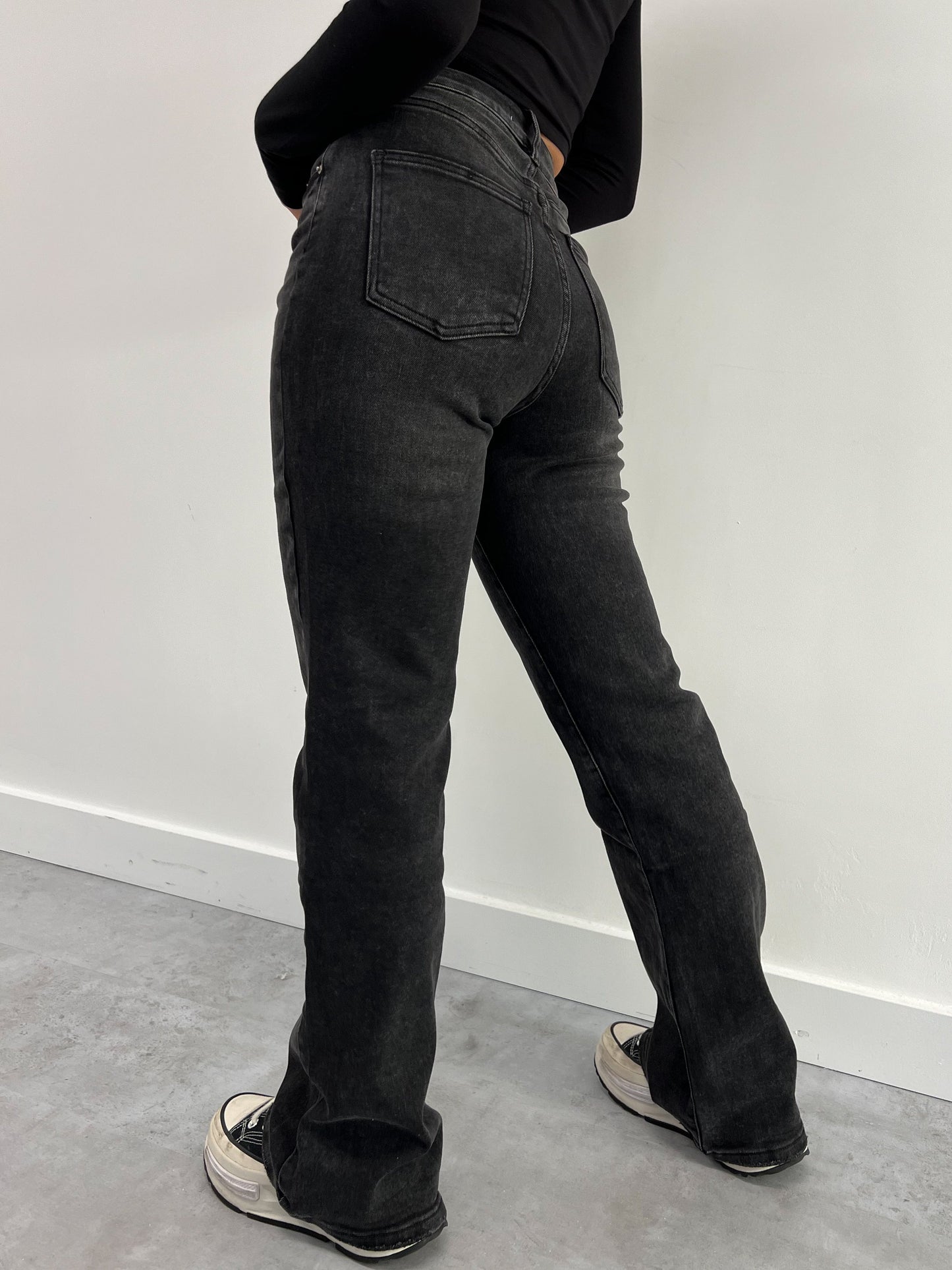 BOOTCUT BLACK STRETCH JEANS