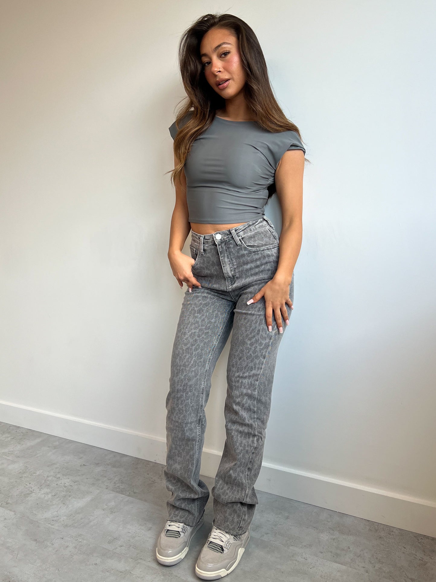 GREY LEOPARD STRETCH JEANS